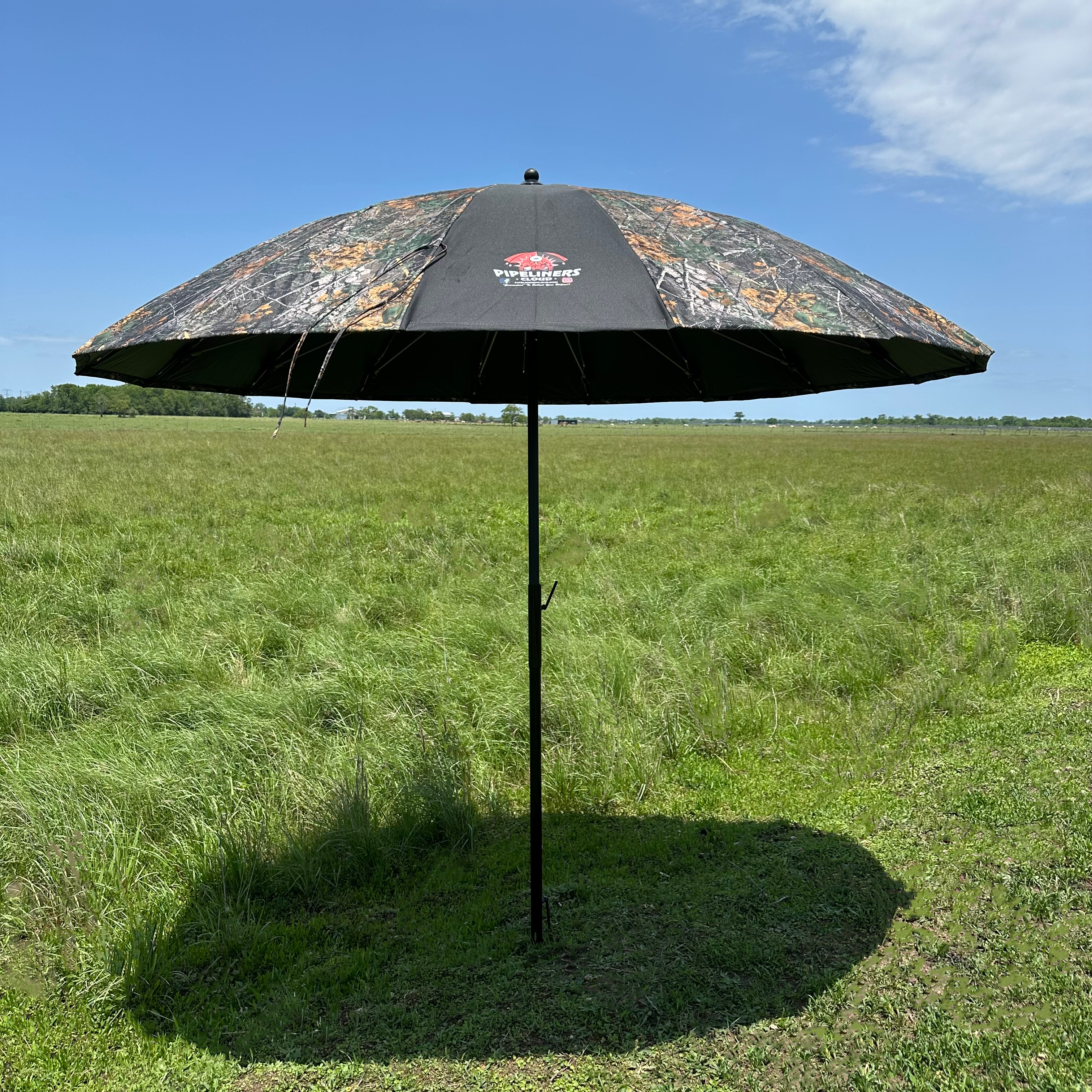 Pipeliners Cloud 10' Heavy Duty Umbrella Khaki